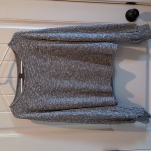 Gray long sleeve ribbed top, size large